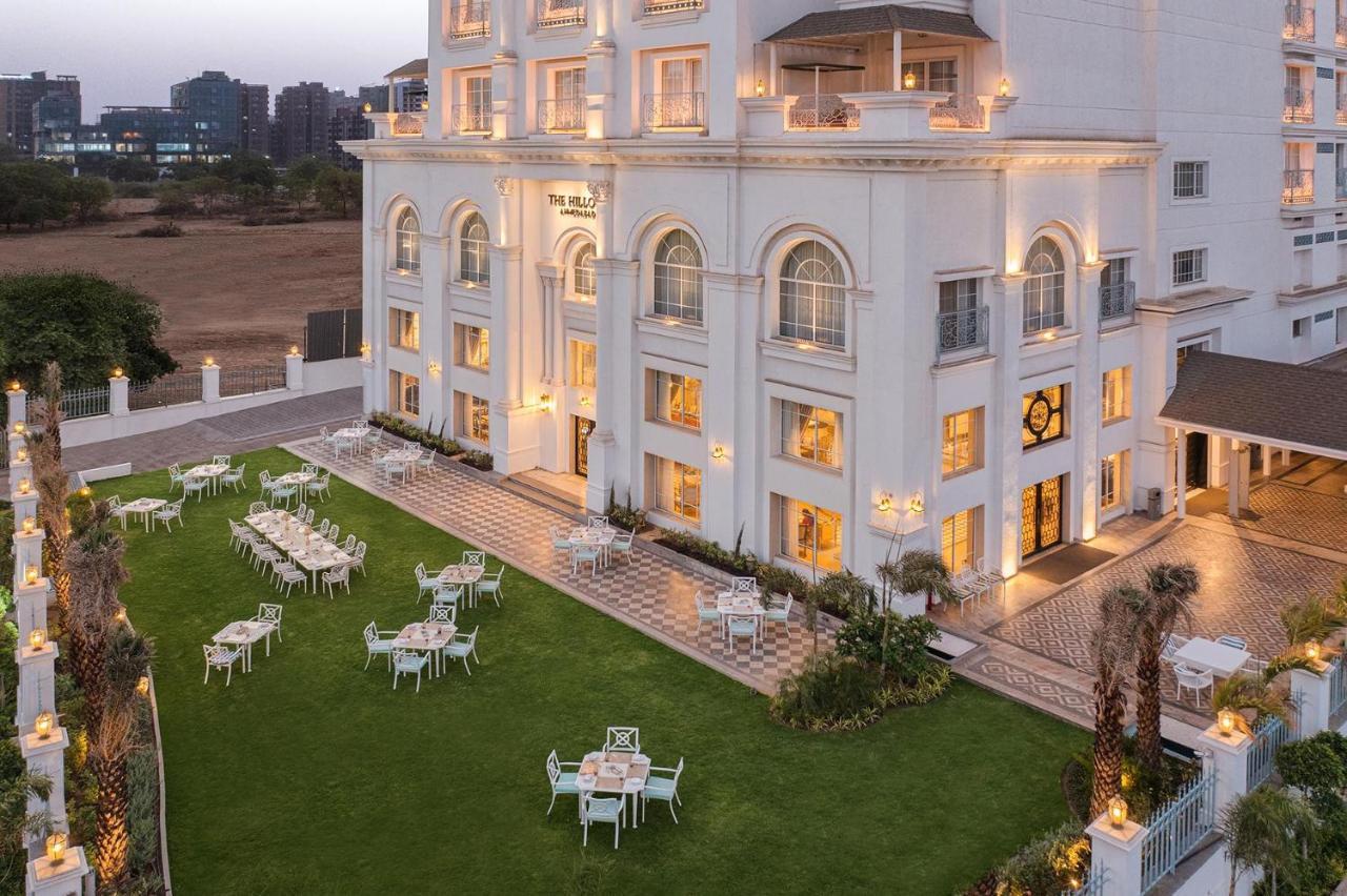 Hotel Hillock 아흐메다바드 외부 사진